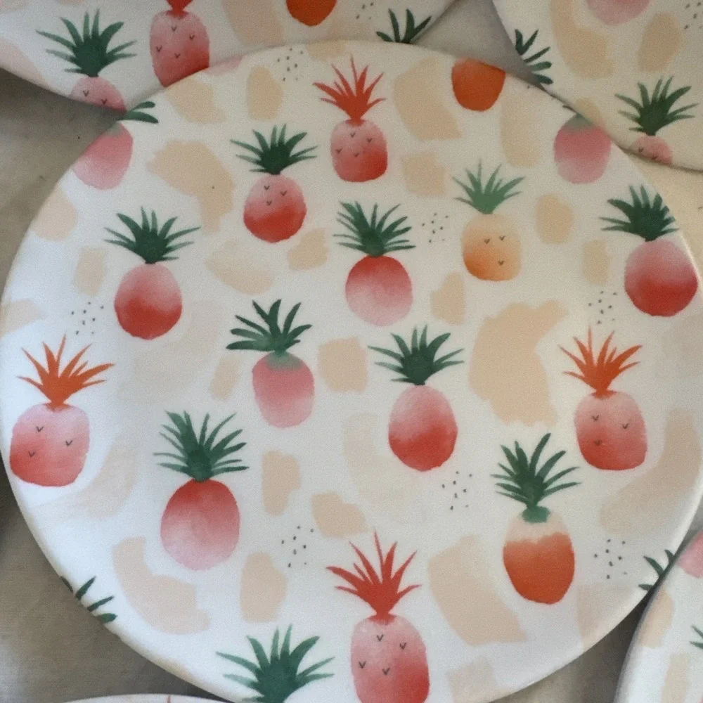 7 SIGRID OLSEN MELAMINE Tropical Island Pineapple Small Plate 7.75